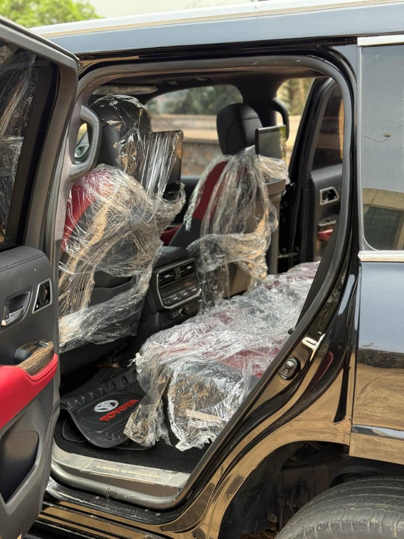 Land Cruiser vue latérale